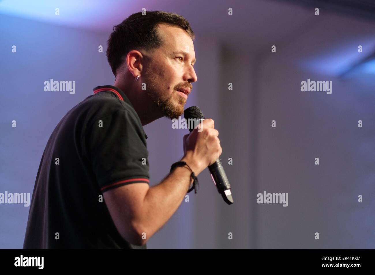 Madrid, Spagna. 25th maggio, 2023. L'ex vicepresidente Pablo Iglesias, interviene durante un rally all'Espacio Rastro di Madrid. Iglesias ha partecipato a un rally di Podemos-IU-Alianza Verde per sostenere i candidati per il sindaco e presidente di Madrid per le elezioni del maggio 28. (Foto di Atilano Garcia/SOPA Images/Sipa USA) Credit: Sipa USA/Alamy Live News Foto Stock