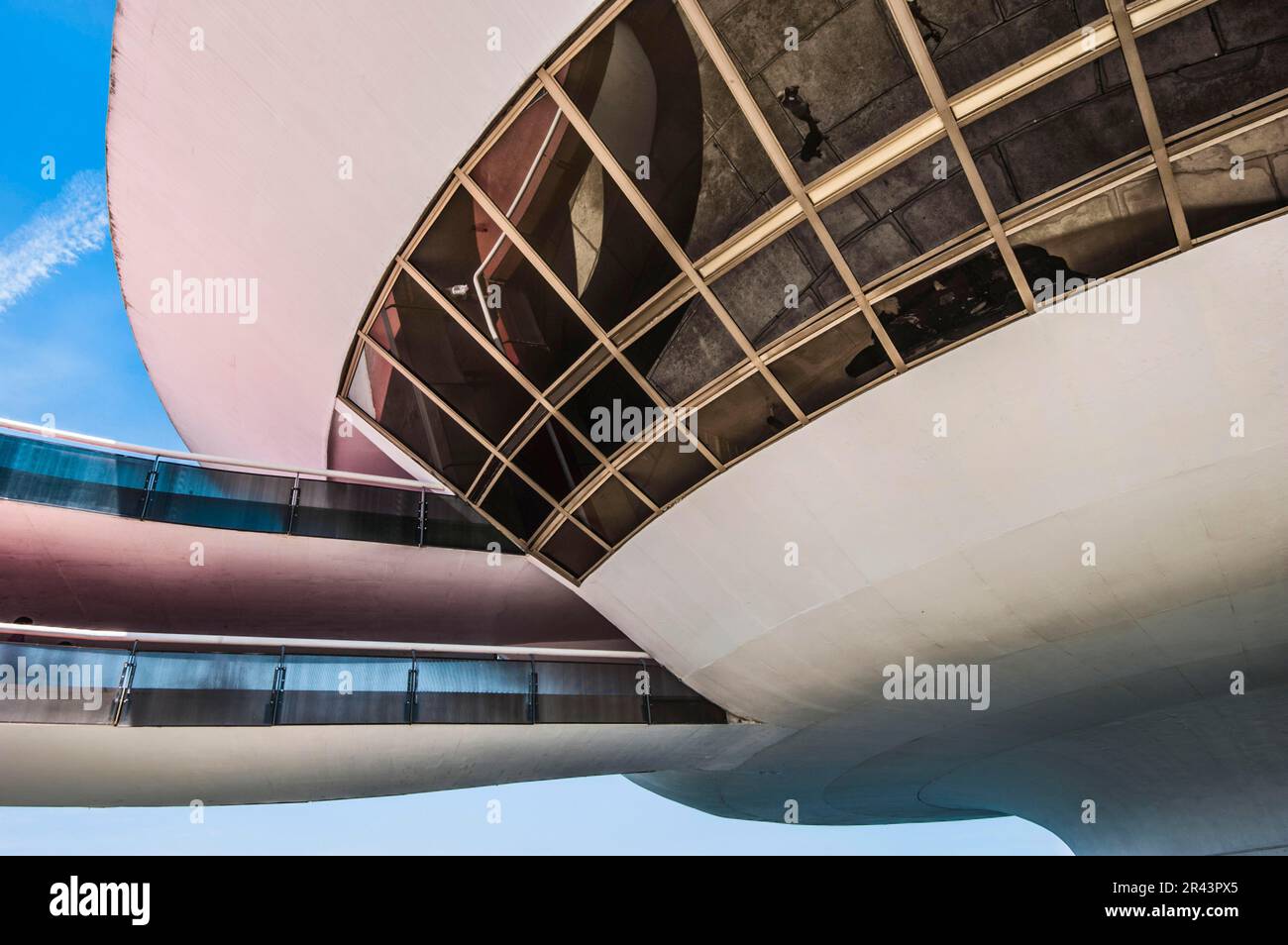 Museo d'Arte Contemporanea, di Oscar Niemeyer, Arte Contemporanea, m, Niteroi, Rio de Janeiro, Brasile Foto Stock