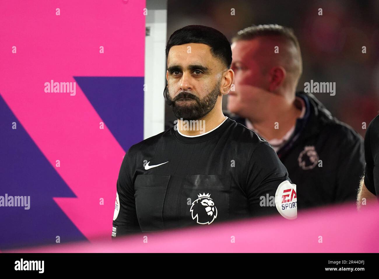 Foto del file datata 04-01-2023 dell'arbitro assistente Bhupinder Singh Gill. Bhupinder Singh Gill fa la storia diventando il primo arbitro assistente Sikh-Punjabi ad officiare in un gioco della Premier League. Data di emissione: Venerdì 26 maggio 2023. Foto Stock