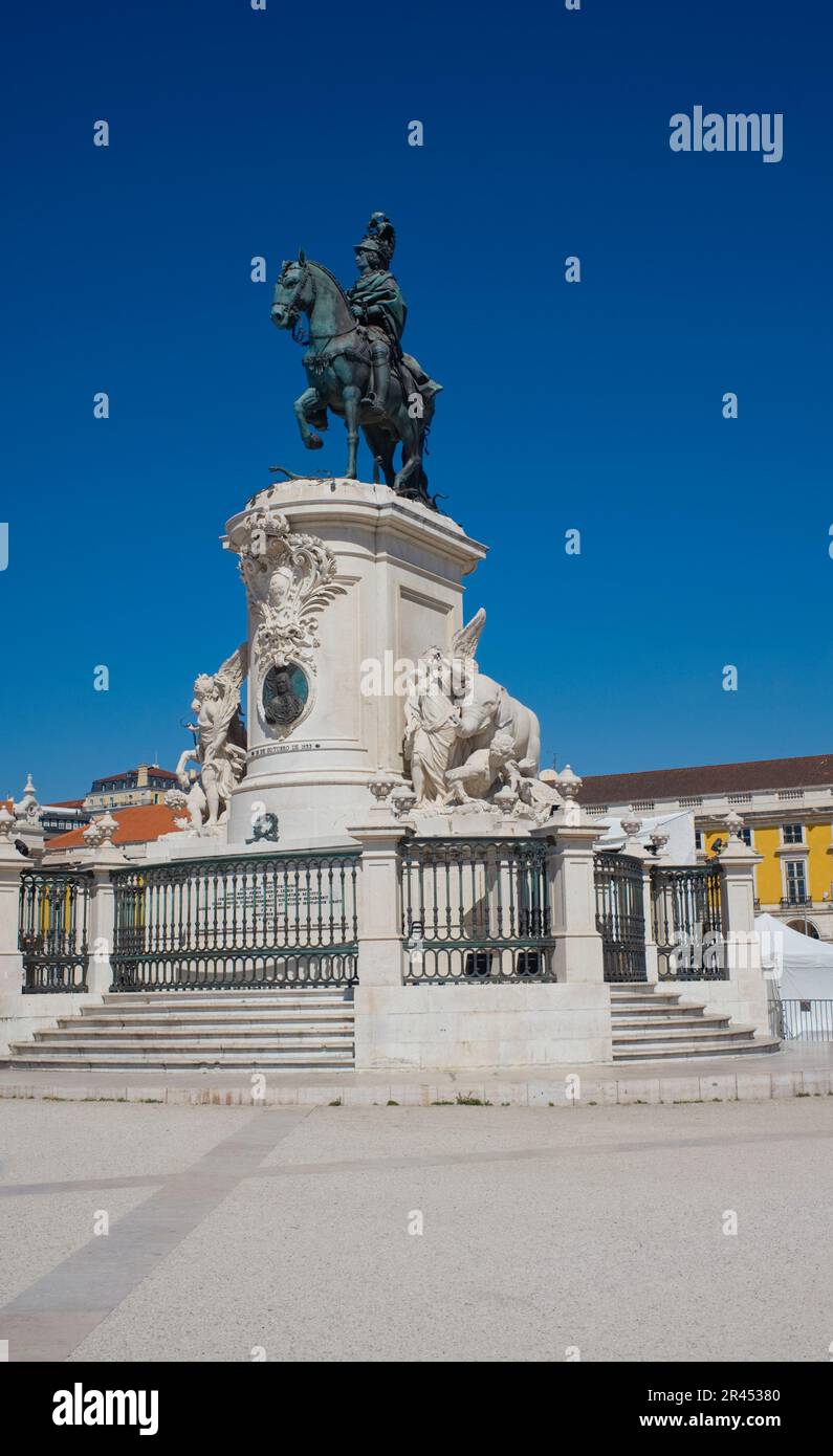 Statua a Lisbona di Giacomo i di Portogallo di Joaquim Machado de Castro, che fu svelata nel 1775 Foto Stock