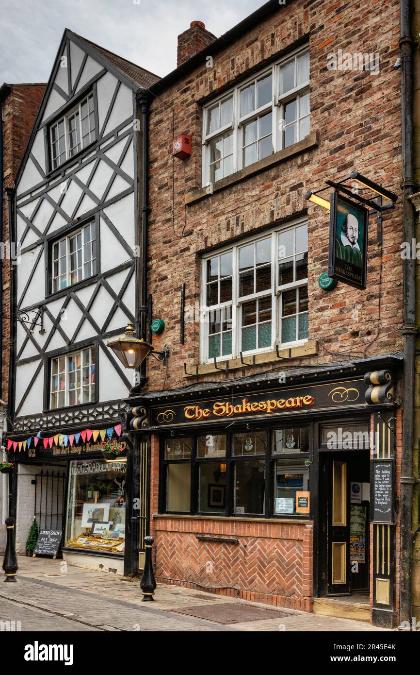 Durham è una città dell'Inghilterra nord-orientale. Foto Stock
