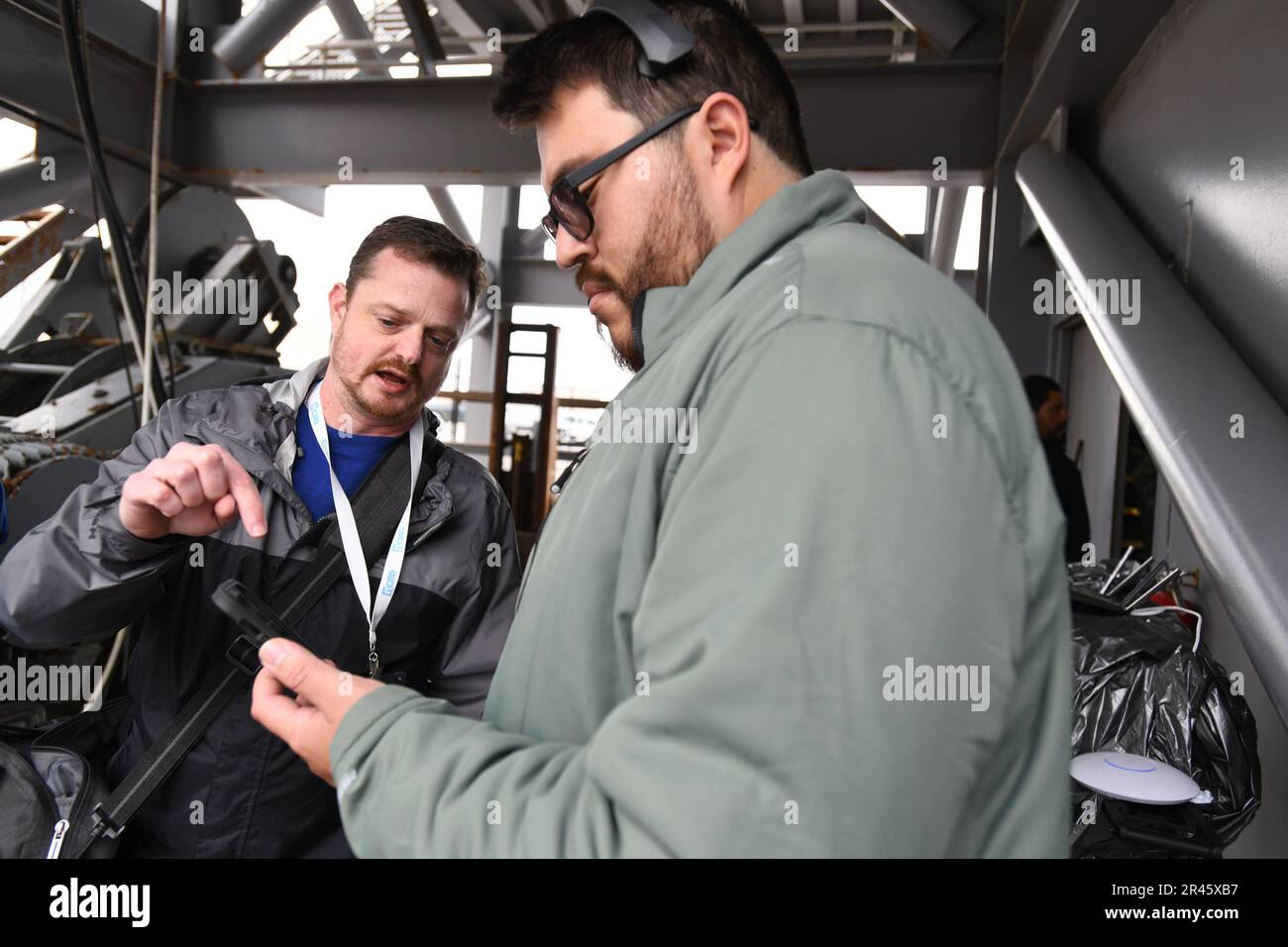 Giorno due tecnologie di riparazione (REPTX) al PHD NSWC UNREP. Foto Stock