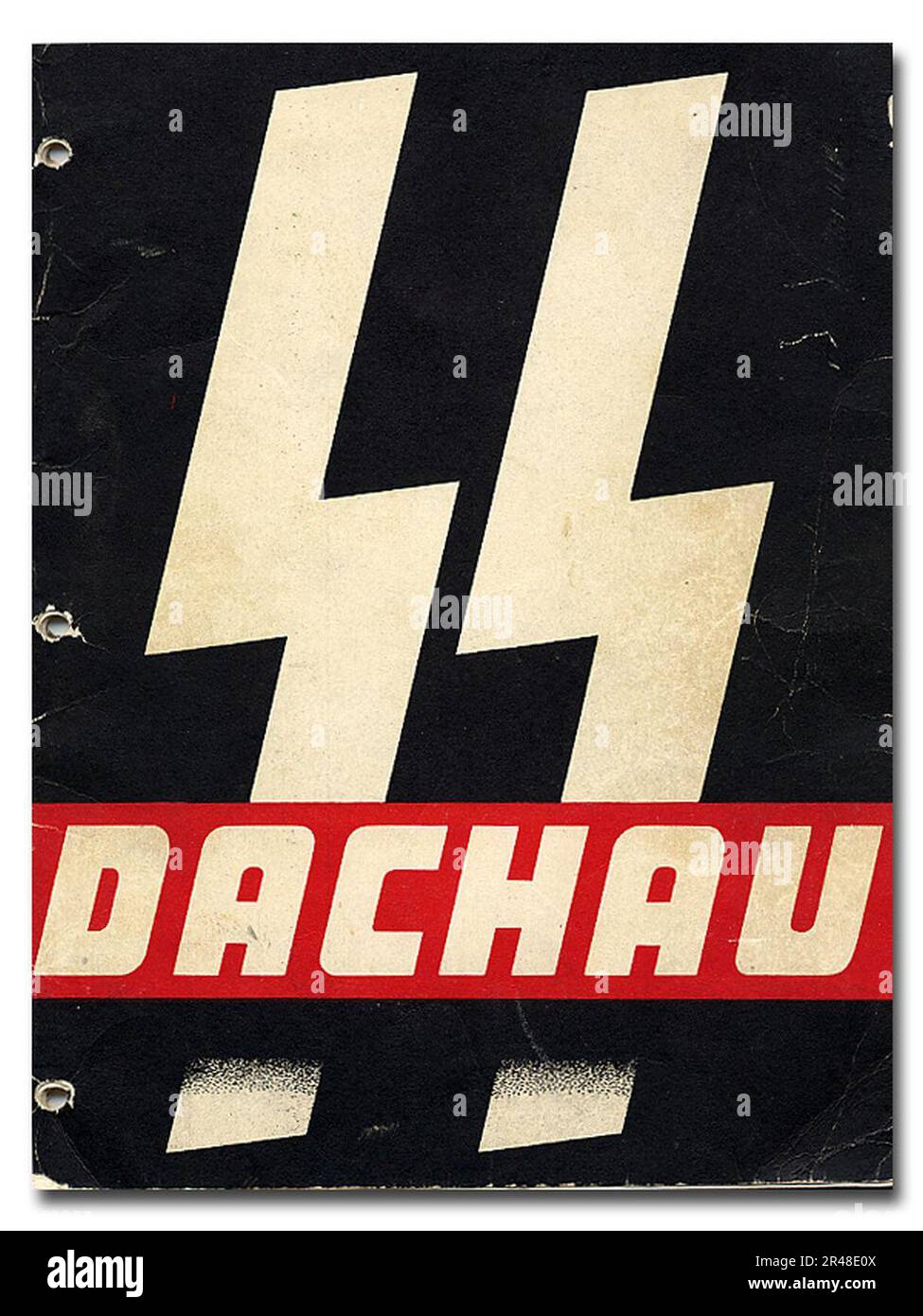 US Army Intelligence Report on Liberated Dachau Concentration Camp 1945-Title Foto Stock