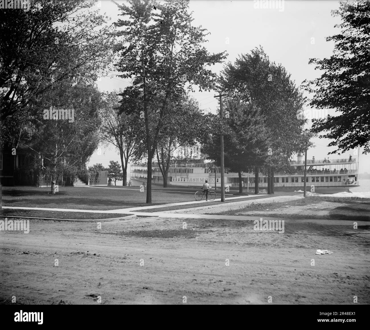 Str Tashmoo, St. Clair Flats, Michigan, tra 1900 e 1920. Foto Stock