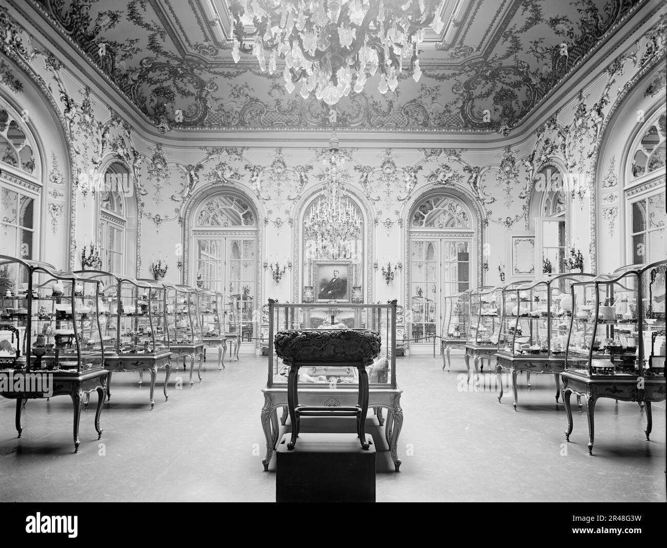 La sala Jade, Metropolitan Museum of Art, New York, tra le 1900 e le 1910. Foto Stock