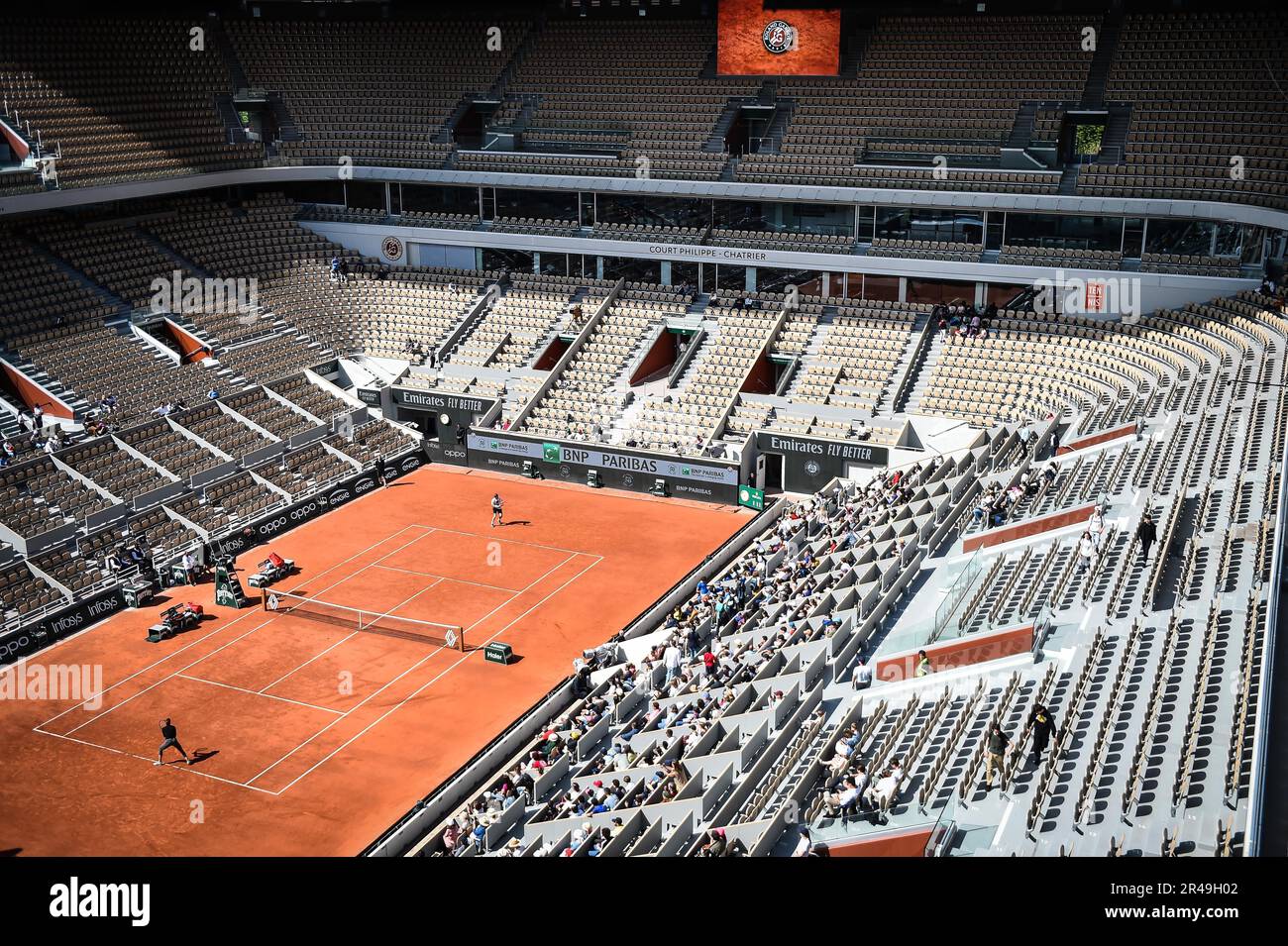 Vista generale di Court Philippe Chatrier durante Roland-Garros 2023, torneo di tennis Grand Slam, Anteprime il 24 maggio 2023 allo stadio Roland-Garros di Parigi, Francia - Foto: Matthieu Mirville/DPPI/LiveMedia Foto Stock