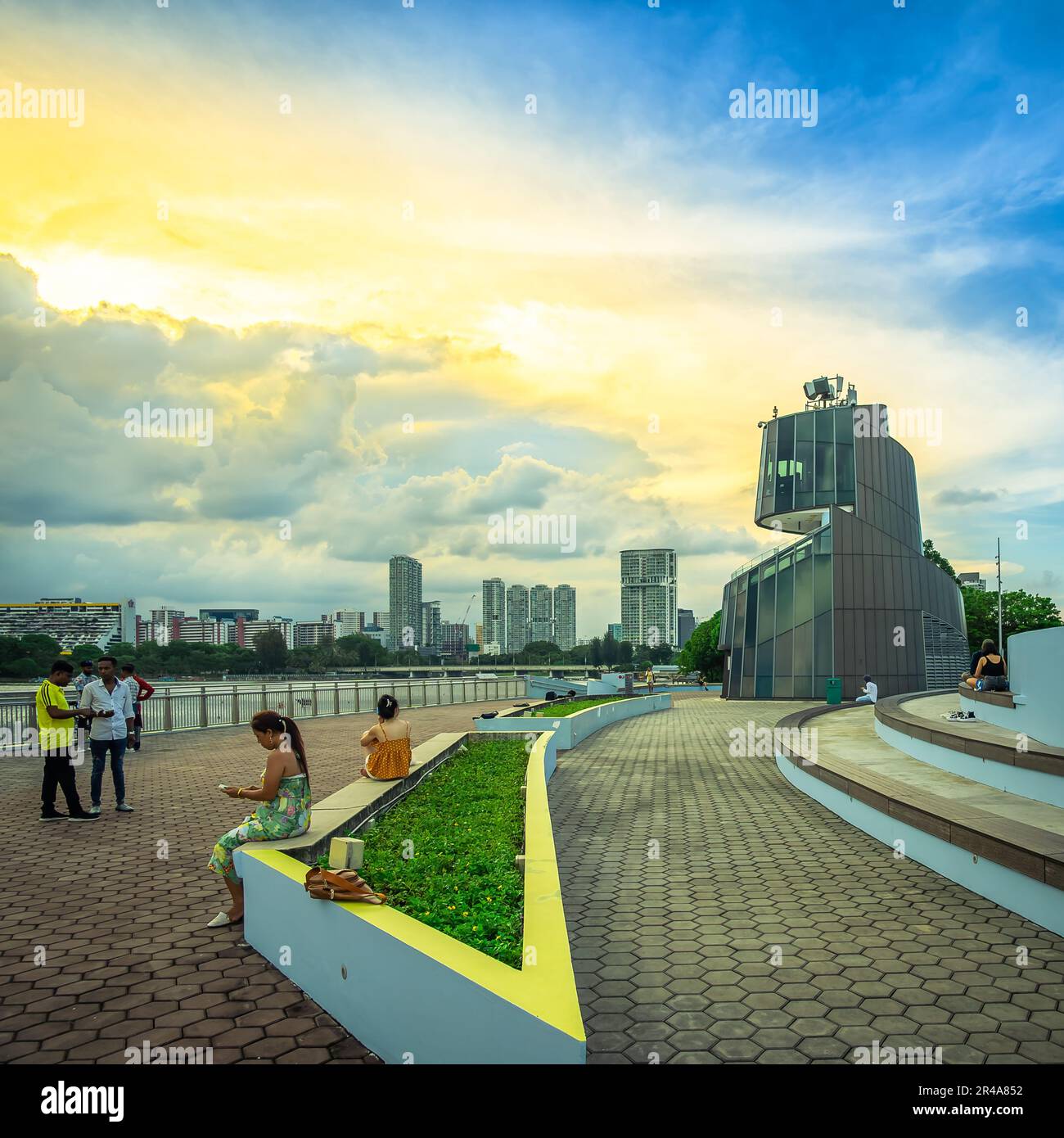 Water Sports Centre presso il Singapore Sports Hub. E' un quartiere sportivo e ricreativo a Kallang, Singapore. Foto Stock