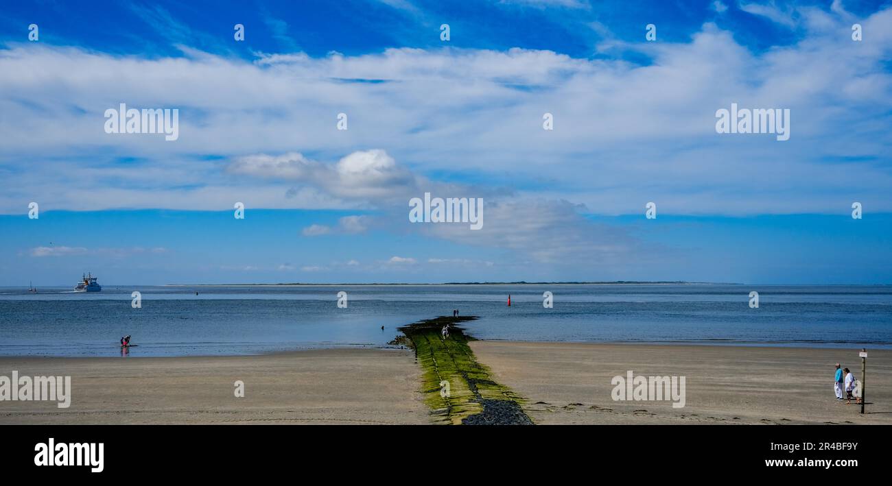 Sezione di spiaggia sull'isola del Mare del Nord di Norderney, Frisia Orientale, Germania Foto Stock