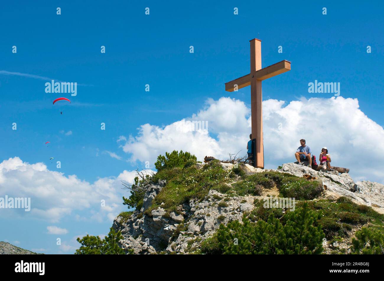 Vertice dell'Iseler, Oberjoch, Allgaeu, Baviera, Germania, croce di vertice Foto Stock
