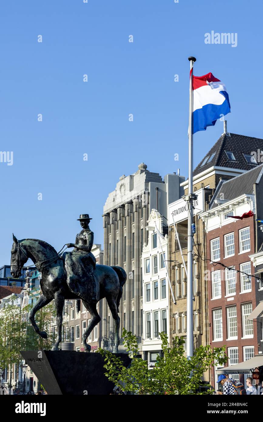 Statua equestre della regina Wilhelmina, Amsterdam, capitale dei Paesi Bassi, Olanda, Europa occidentale Foto Stock