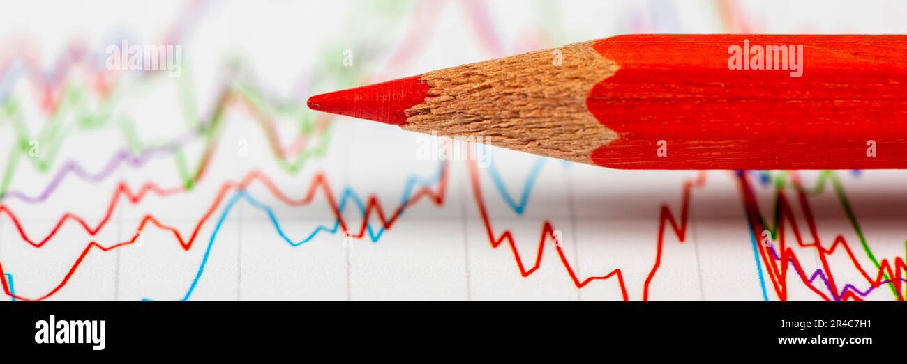 business, finanza ed economia con calcolo e grafico Foto Stock