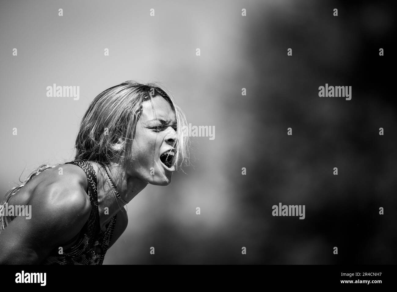 Gotzis, Austria. 27th maggio, 2023. US Anna Hall reagisce durante l'evento di salto in alto del concorso di eptathlon femminile, in occasione dell'evento di eptathlon femminile del primo giorno dell'Hypo-Meeting, IAAF World Combined Events Challenge, nello stadio Mosle di Gotzis, Austria, sabato 27 maggio 2023. FOTO DI BELGA JASPER JACOBS Credit: Belga News Agency/Alamy Live News Foto Stock