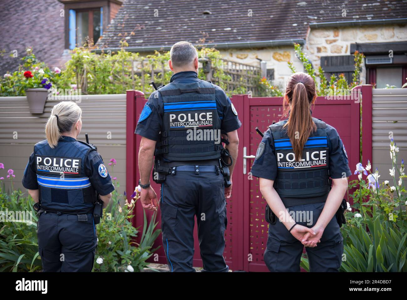 Vista delle case di guardia della polizia nelle aree urbane in Francia Foto Stock