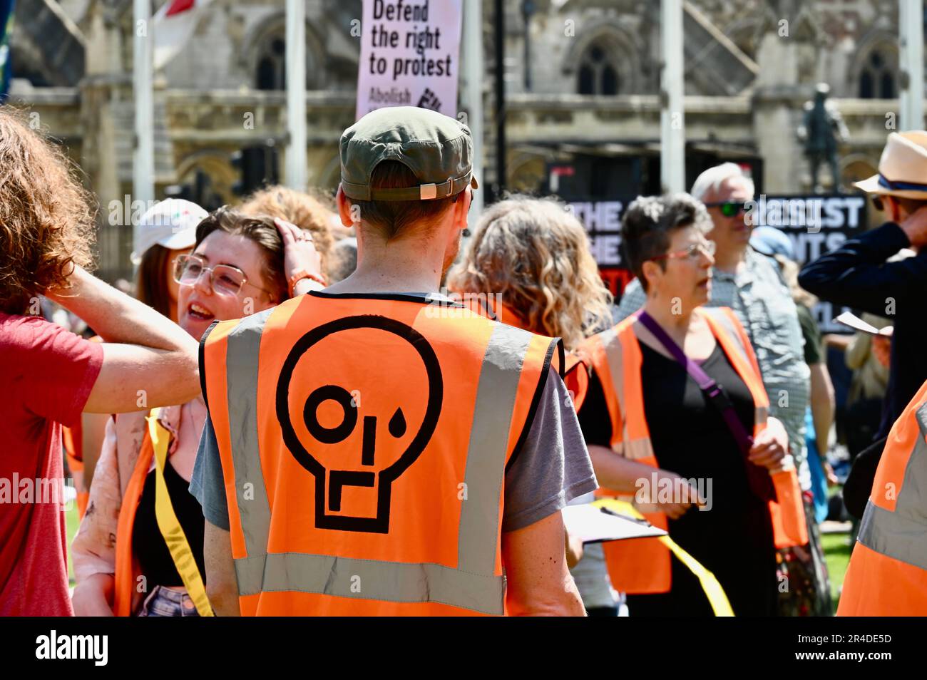 Londra, Regno Unito. 27th maggio 2023. Basta fermare il petrolio, non la mia protesta di Bill. Attivisti di organizzazioni diverse hanno protestato in Piazza del Parlamento contro il disegno di legge del Public Order Act del 2023, entrato in vigore il 3rd 2023 maggio. Credit: michael melia/Alamy Live News Foto Stock
