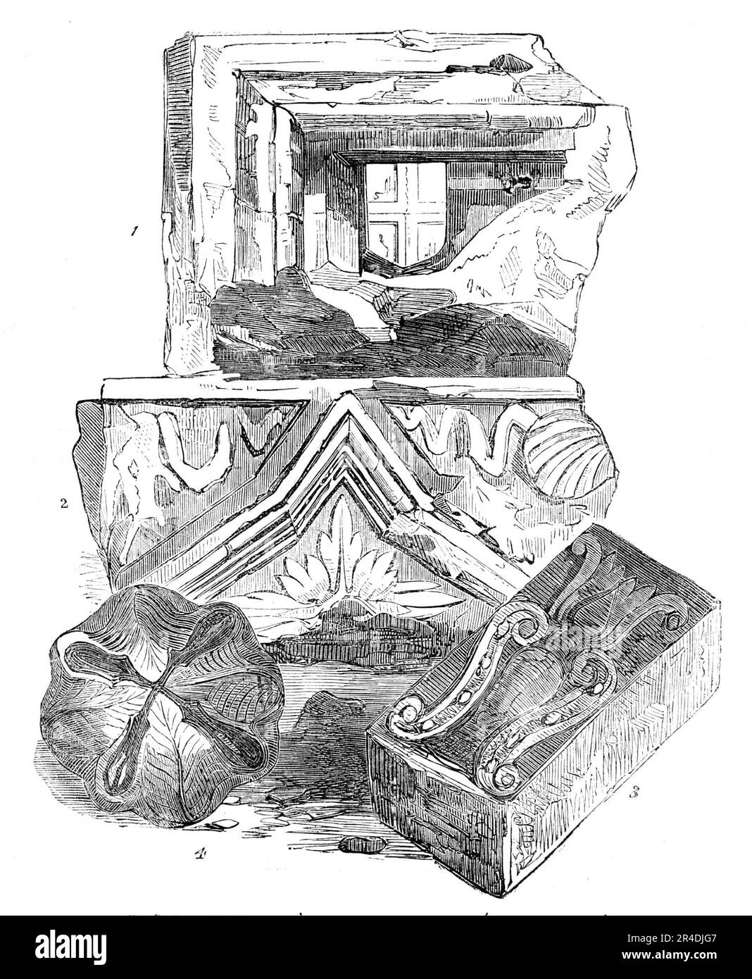 Frammenti di San John's-Gate, Clerkenwell, [Londra], 1856. 'No.3 ha fatto parte del seminterrato dell'attuale porta, che fu eretta nel 1504 d.C. - questo fu risvoltato nel fienile situato a breve distanza dalla struttura che ha tante associazioni letterarie e di altro tipo. No.2 è ancora più venerabile, ed è parte del vecchio cancello sollevato dai Templari del Cavaliere circa 1133 d.C....l'ornamento a zig-zag e il fiore centrale sono in parte molto perfetti e ben cesellati. Le capesante ancora sui distintivi dei crociati hanno un interesse particolare... questa antichità è stata costruita in un muro a Berkl Foto Stock
