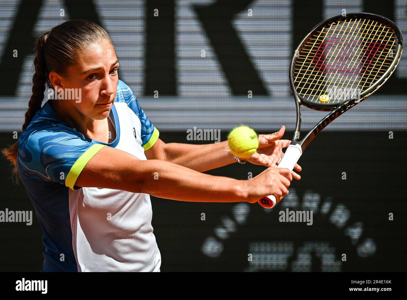 Parigi, Francia, Francia. 27th maggio, 2023. Diane PARRY di Francia durante una partita di Roland-Garros 2023, French Open 2023, torneo di tennis Grand Slam allo stadio Roland-Garros il 27 maggio 2023 a Parigi. (Credit Image: © Matthieu Mirville/ZUMA Press Wire) SOLO PER USO EDITORIALE! Non per USO commerciale! Foto Stock