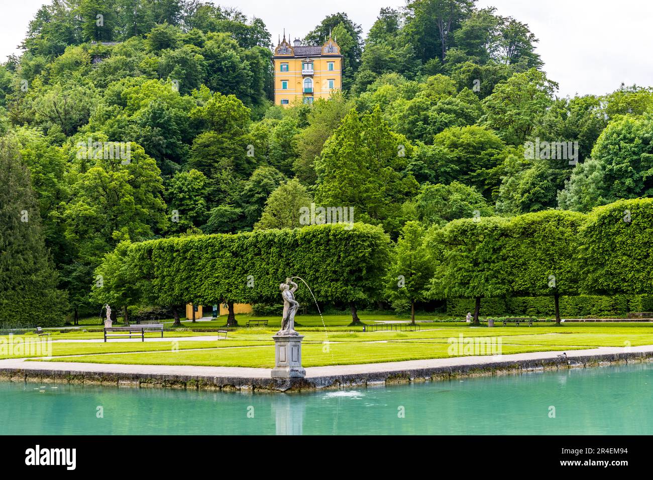 Museo del folclore nel parco del Palazzo Hellbrunn a Salisburgo, Austria Foto Stock