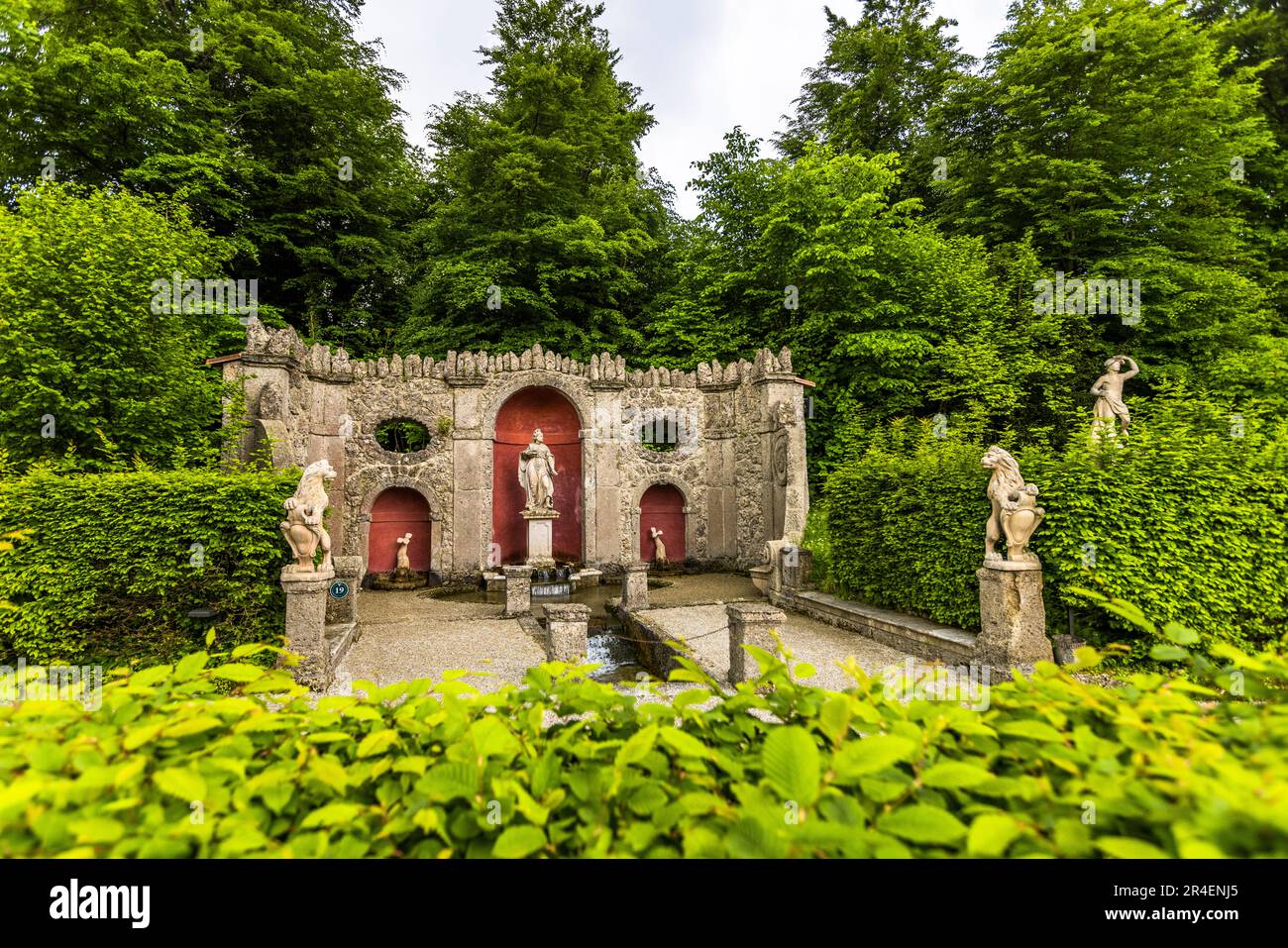 La Fontana Eurydice fa parte delle fontane del Palazzo Hellbrunn a Salisburgo, Austria Foto Stock