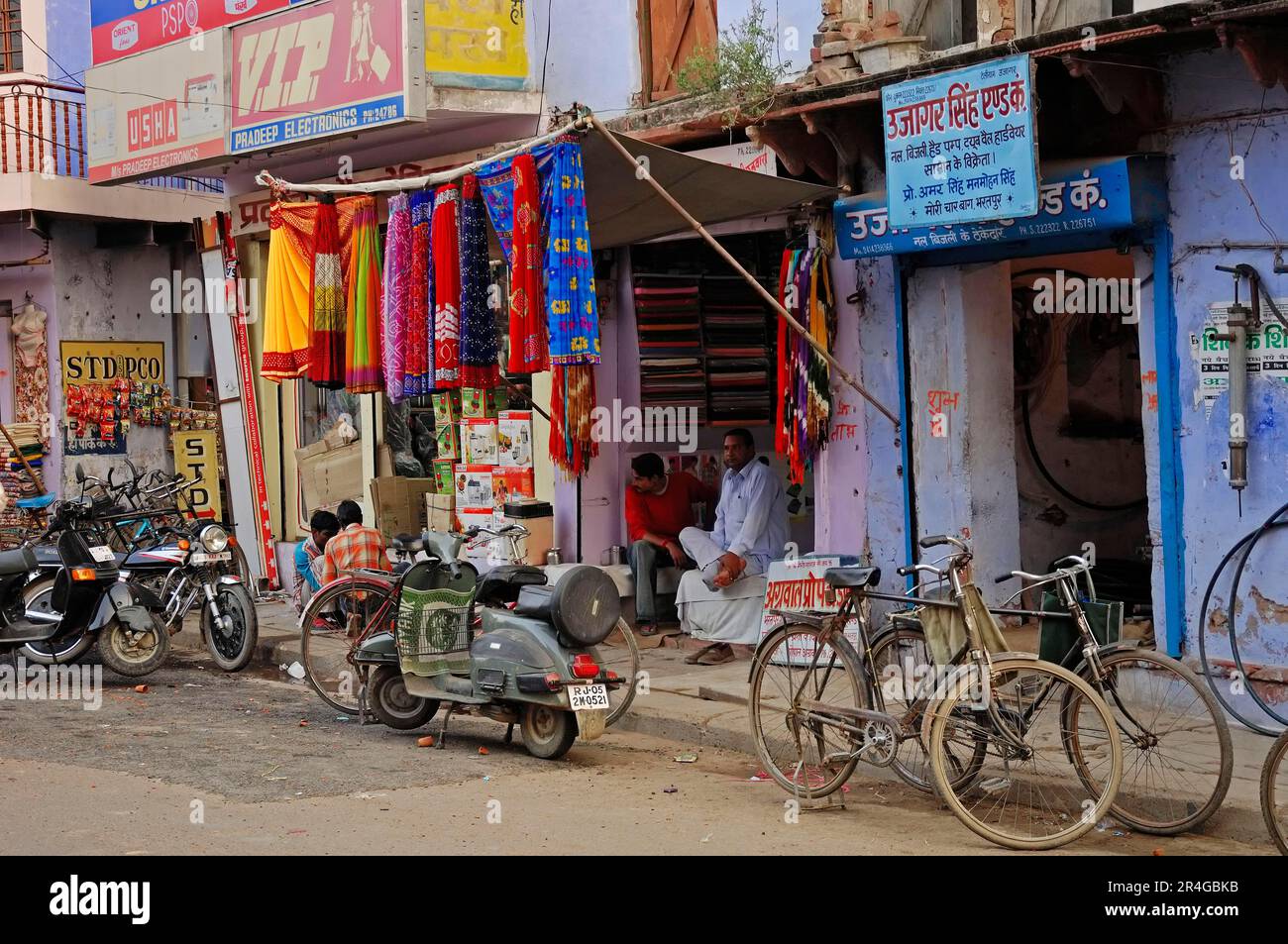 Negozi, Bharatpur Rajasthan, India Foto Stock