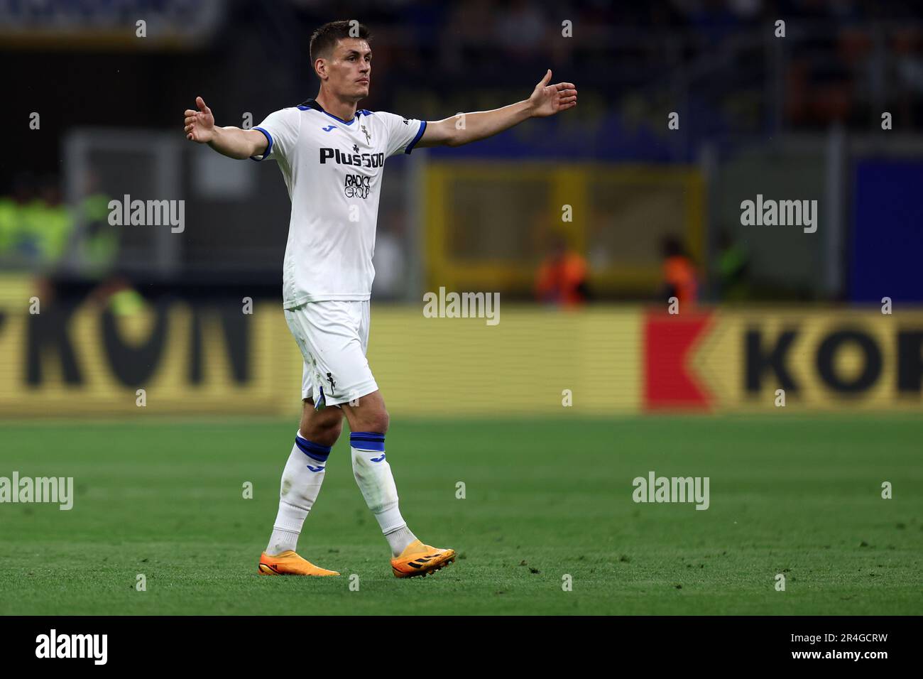 Milano, Italia. 27th maggio, 2023. Joakim Maehle di Atalanta BC gesta durante la Serie Una partita tra FC Internazionale e Atalanta BC allo Stadio Giuseppe Meazza il 27 2023 maggio a Milano Italia . Credit: Marco Canoniero/Alamy Live News Foto Stock