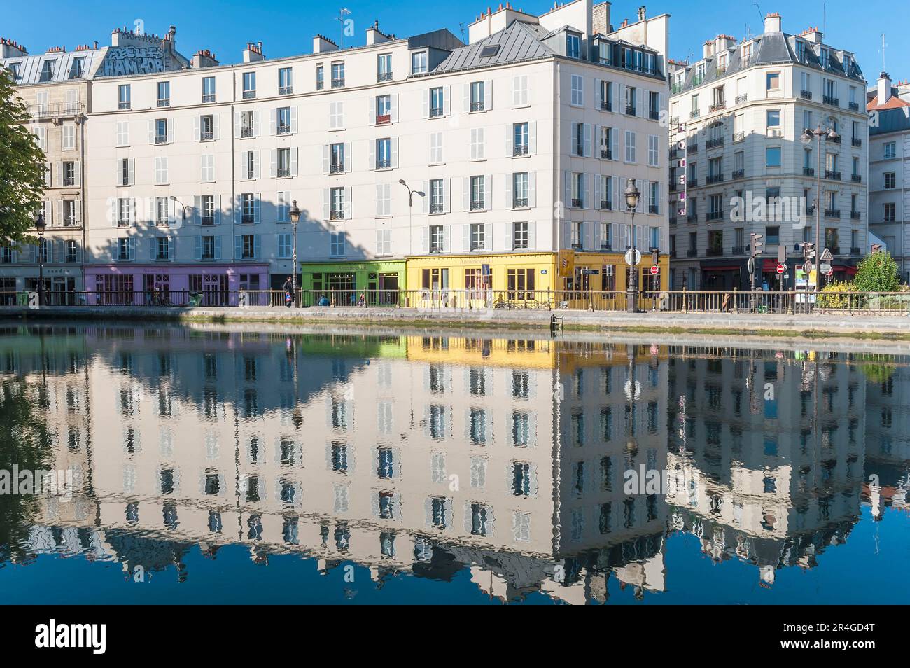 Casa sul Canal Saint Martin, Parigi, Francia Foto Stock