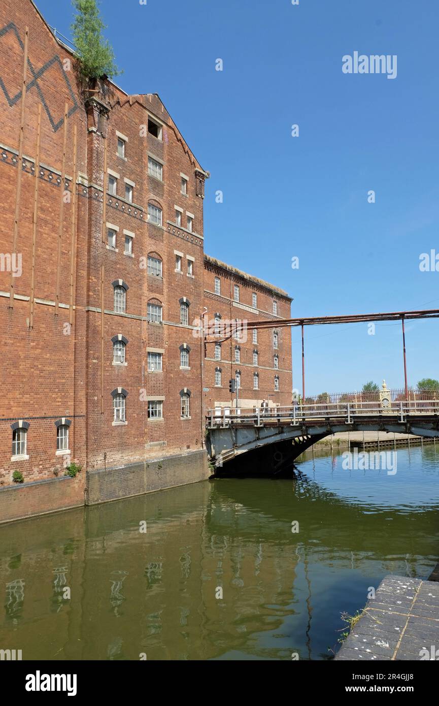 Borough Flour Mills, River Avon a Tewkesbury, Gloucestershire, Cotswolds, Inghilterra, Regno Unito Foto Stock