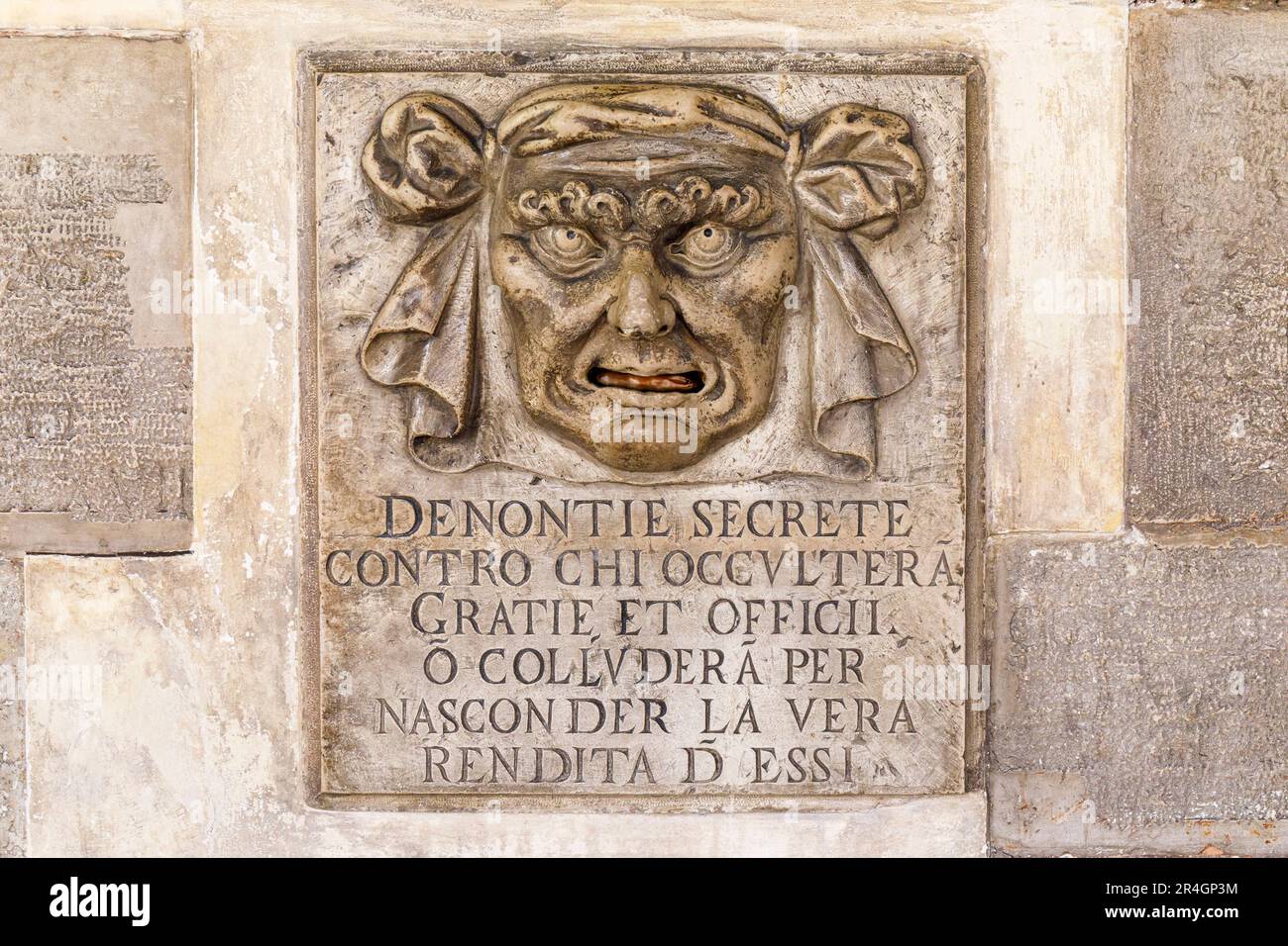 Casella postale al Palazzo Ducale o Palazzo Ducale per coloro che volevano informare segretamente le autorità circa le persone che agiscono contro gli interessi della santa Foto Stock