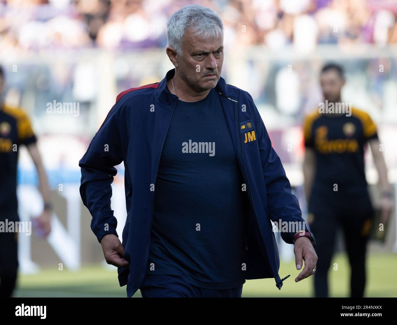 Firenze, Italia. 27th maggio, 2023. Jose Mourinho allenatore Roma durante ACF Fiorentina vs AS Roma, calcio italiano Serie A match in Florence, Italy, May 27 2023 Credit: Independent Photo Agency/Alamy Live News Foto Stock