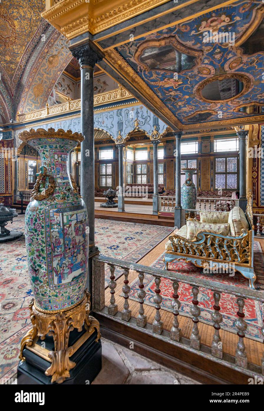 La Sala Imperiale nel Palazzo Topkapi, Istanbul, Turchia Foto Stock