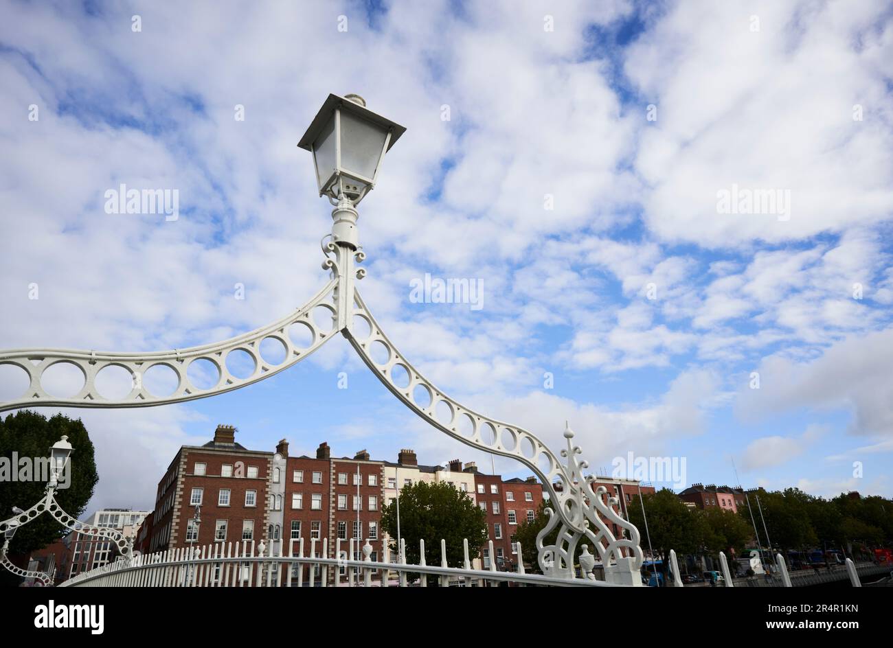 L'Ha'penny Bridge, Dublino, Irlanda Foto Stock