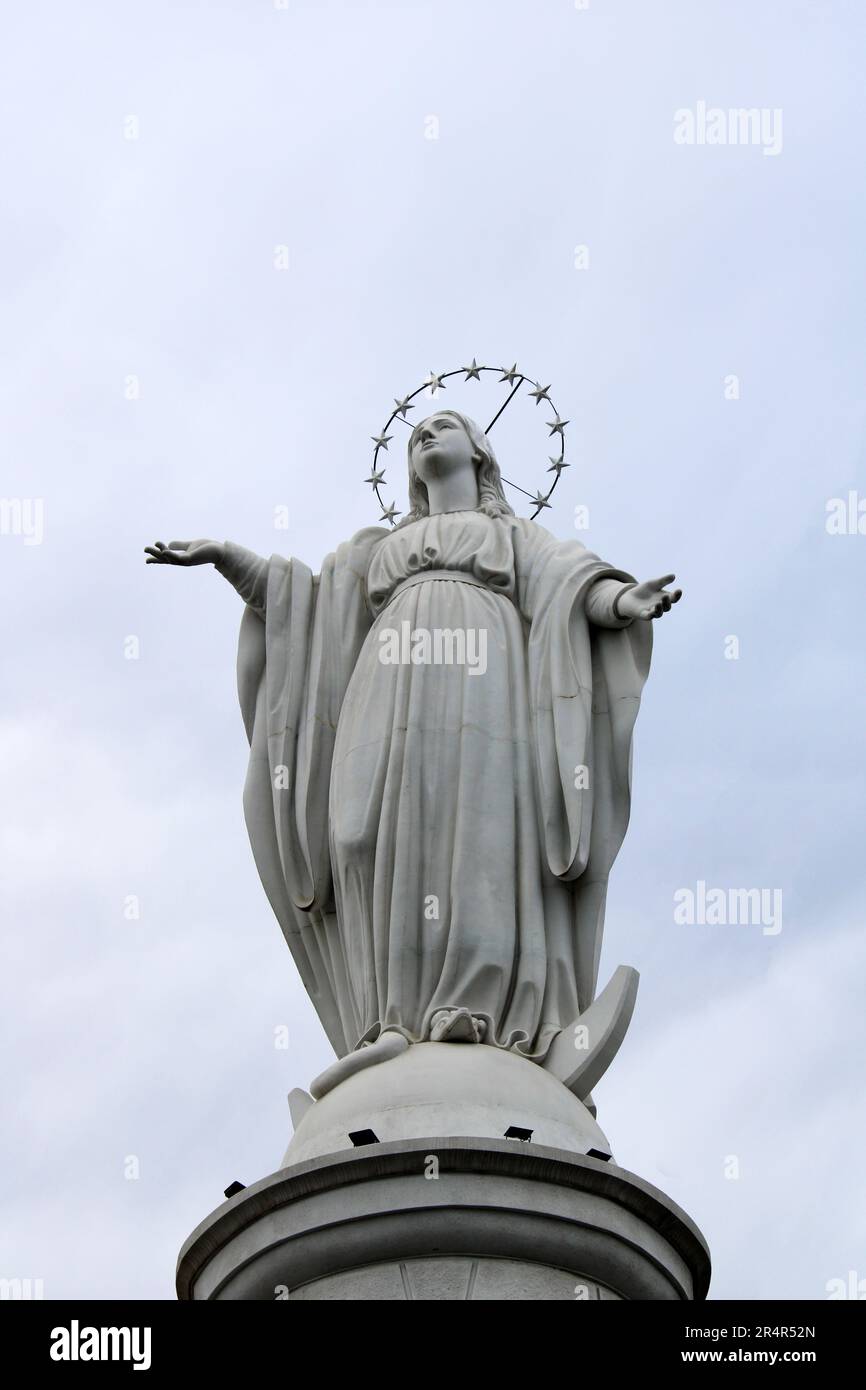 Vergine della collina di San Cristobal, Santiago del Cile, Cile Foto Stock