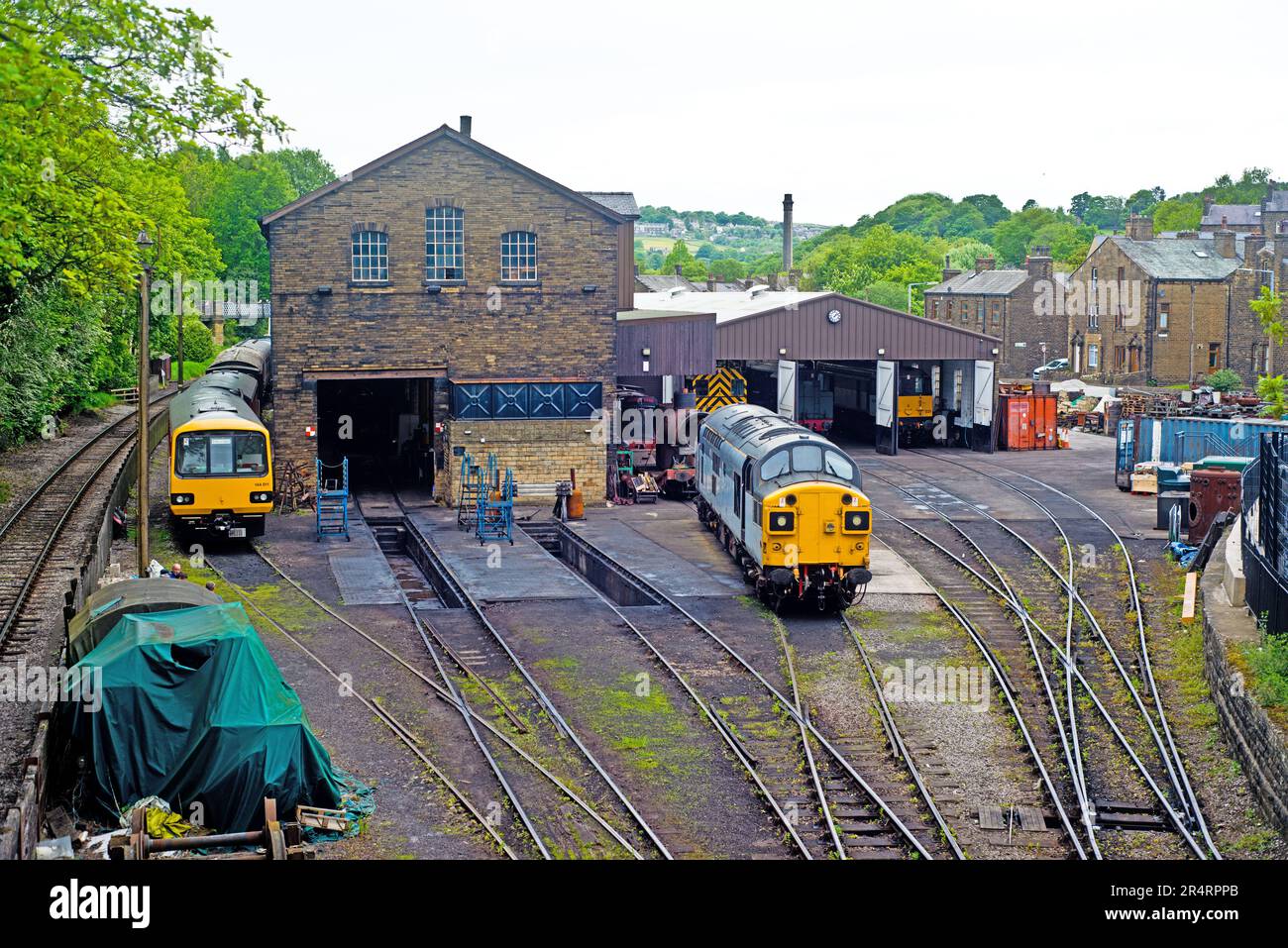 Deposito locomotive di Haworth, Keighley Worth Valley Railway, Yorkshire, Inghilterra Foto Stock