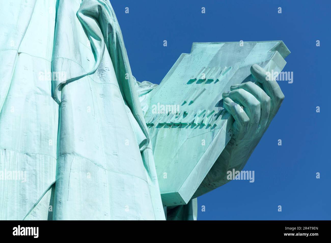 US, New York, primo piano del libro di costituzione, la libertà perduta, isola di libertà. Foto Stock