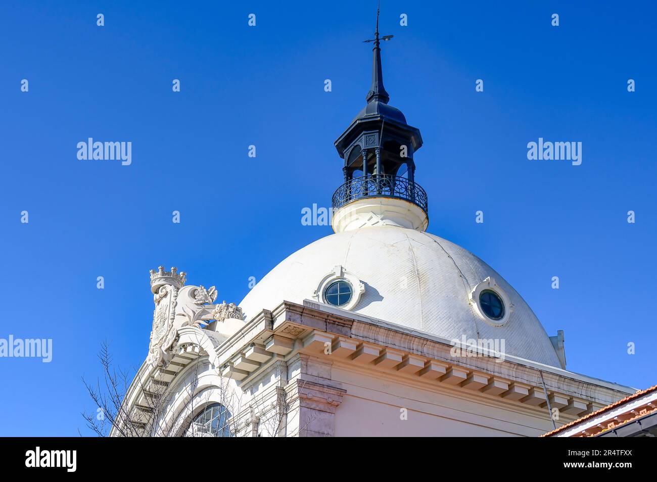 Dettaglio architettonico del Time out Market a Lisbona, Portogallo Foto Stock