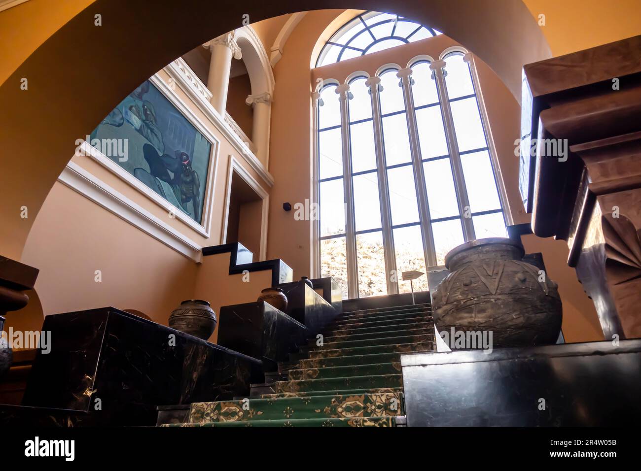 Mallenadaran Mesrop Mashtots Institute of Ancient Manuscripts, è un museo, deposito di manoscritti, e un istituto di ricerca a Yerevan, Armenia Foto Stock