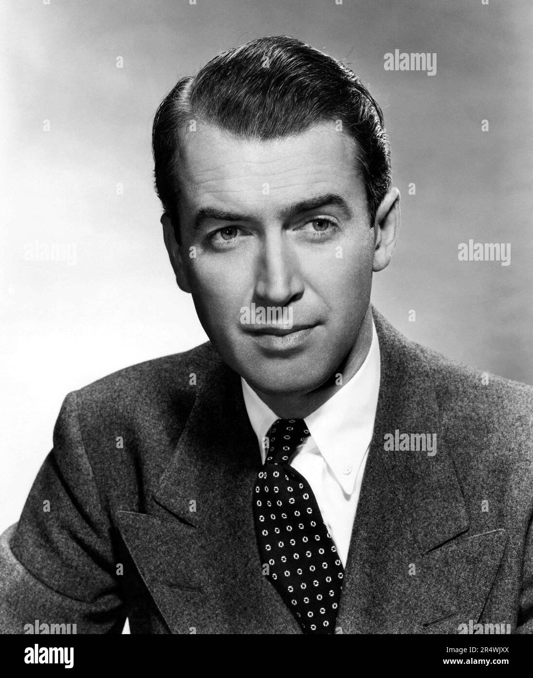 Fotografia di James '" Jimmy Stewart (1908-1997) American Film e attore di scena, in 'Chiamata lato Nord 777' un documentario-stile film noir diretto da Henry Hathaway. Datata 1948 Foto Stock