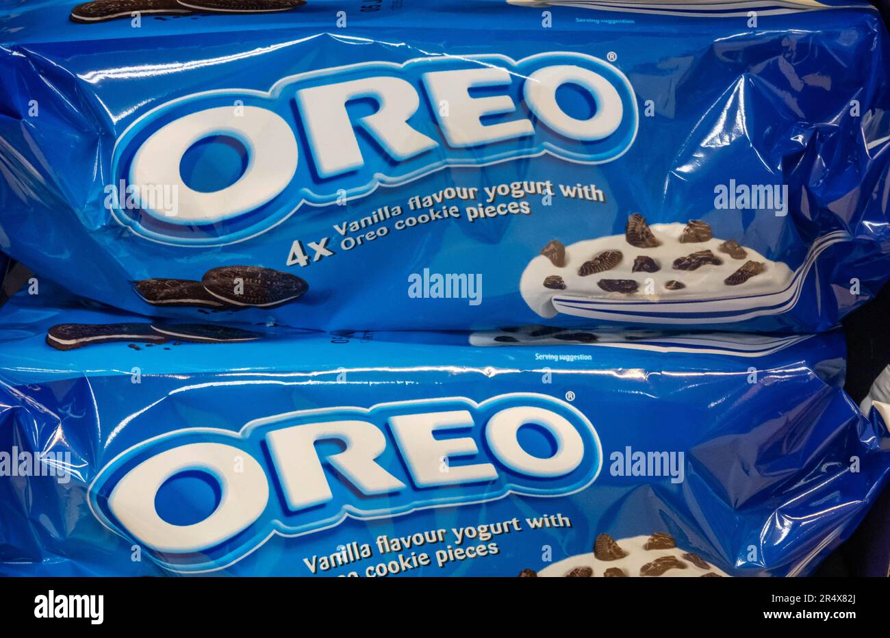 Yogurt al gusto di vaniglia Oreo Foto Stock