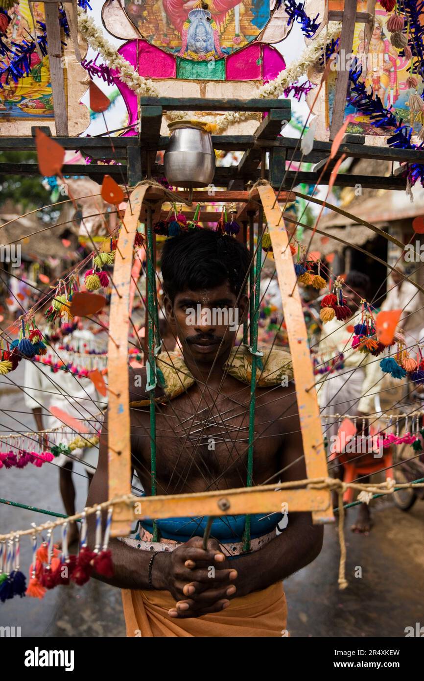 Kavadi, un festival indiano per rendere omaggio a Muruga; Tamil Nadu, India Foto Stock