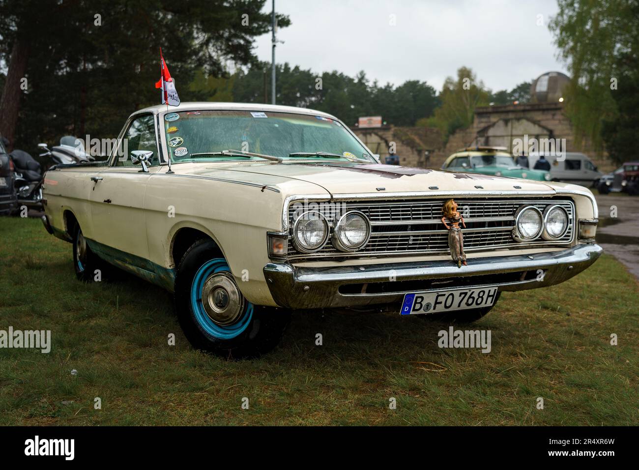 FINOWFURT, GERMANIA - 06 MAGGIO 2023: La vettura utilitaria coupé Ford Ranchero (quarta generazione), 1968. Festival di gara 2023. Apertura stagionale. Foto Stock