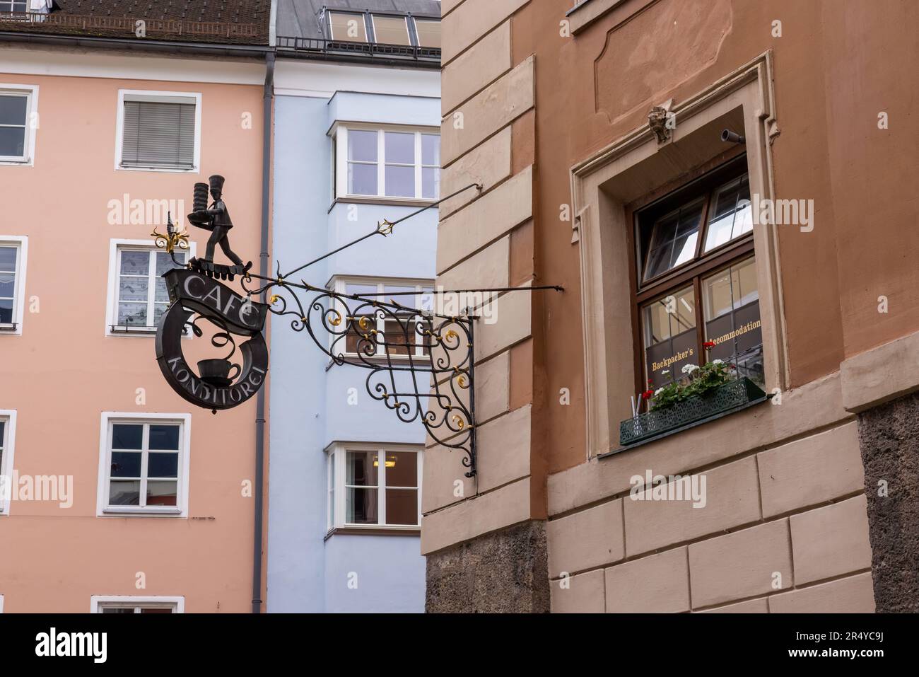 Café Konditorei Munding, pasticceria nella Kiebachgasse, centro storico (Altstadt), Innsbruck, Austria Foto Stock