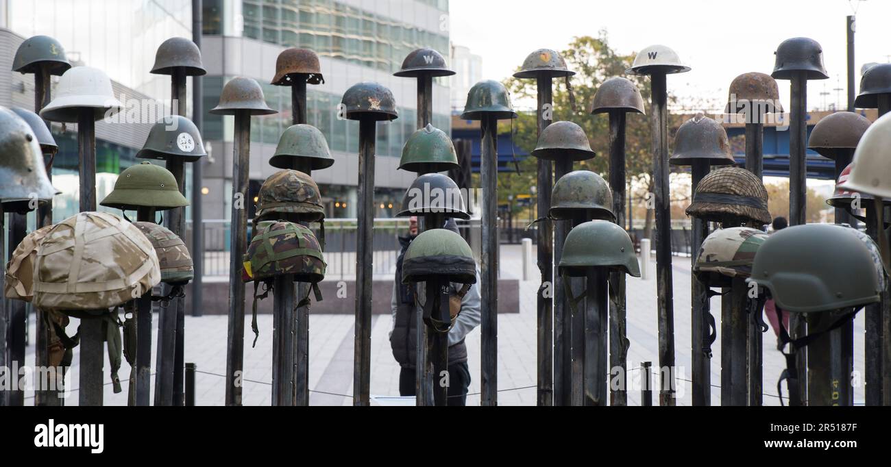 Installazione di soldati perduti di Mark Humphrey in occasione del Centenario della prima Guerra Mondiale Foto Stock