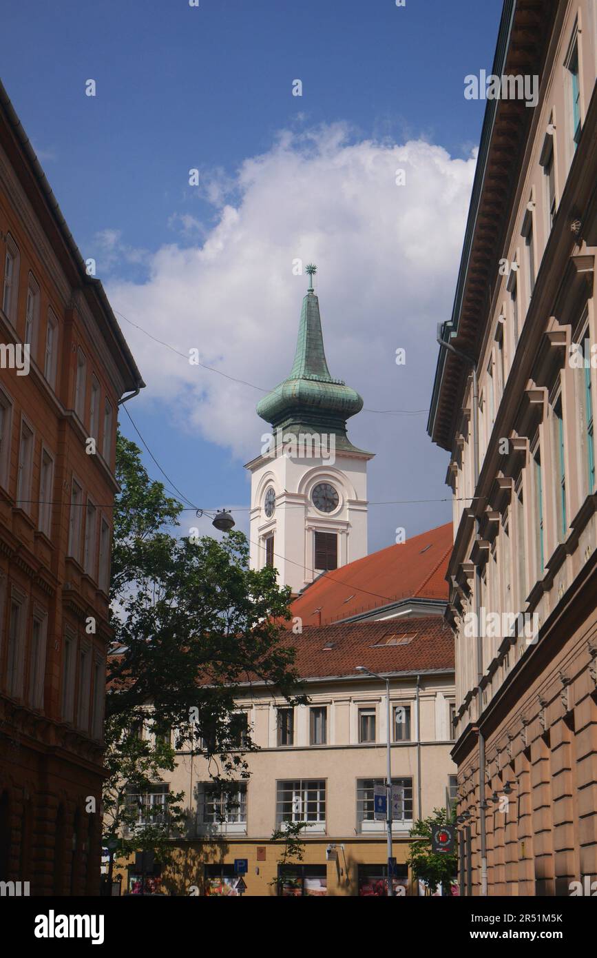 La chiesa neoclassica protestante Kalvin ter riformata, Kalvin ter, Kalvin Square, Budapest, Ungheria Foto Stock