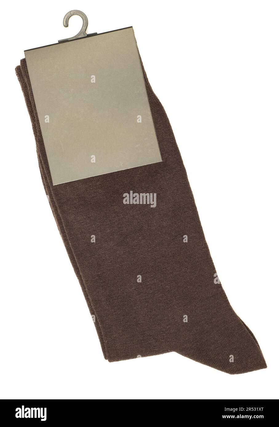Eleganti calze marroni con etichetta di carta bianca isolata su sfondo bianco Foto Stock
