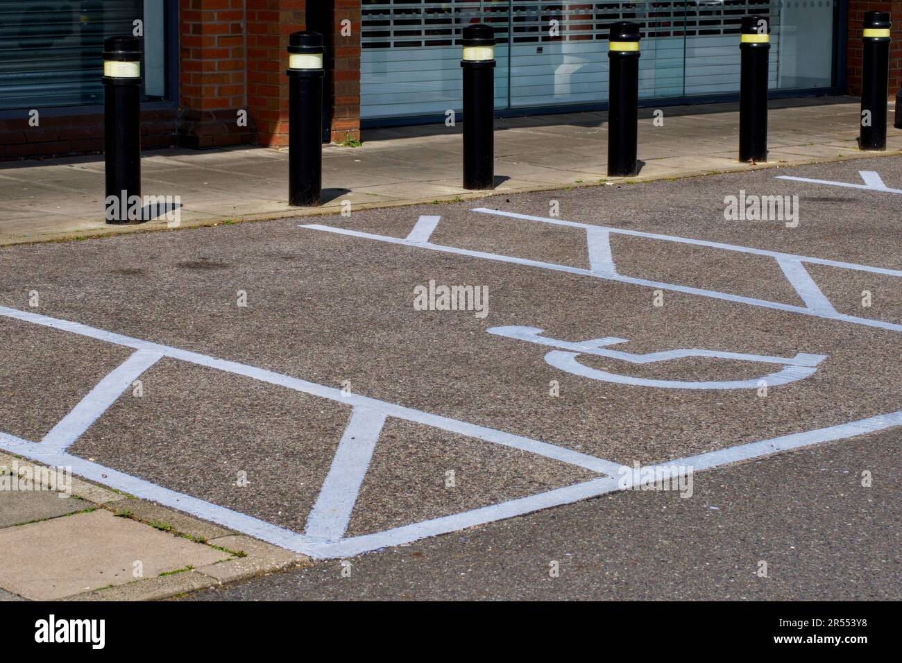 Parcheggi prioritari, Waterfields Shopping Park, Watford, Herts, Inghilterra, REGNO UNITO Foto Stock