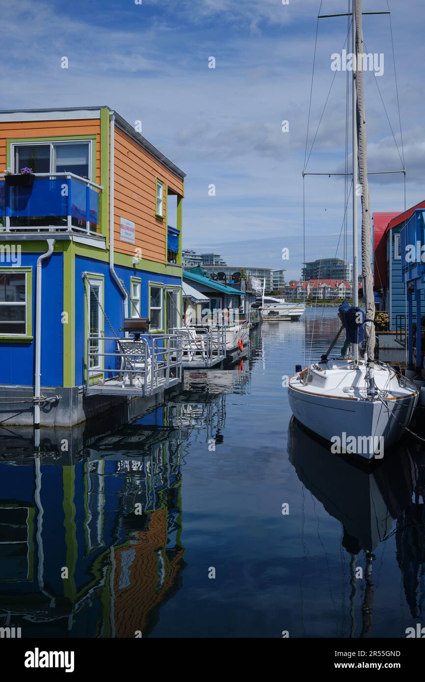 Edifici colorati a Fisherman's Wharf, Victoria, Vancouver Island, British Columbia, Canada Foto Stock