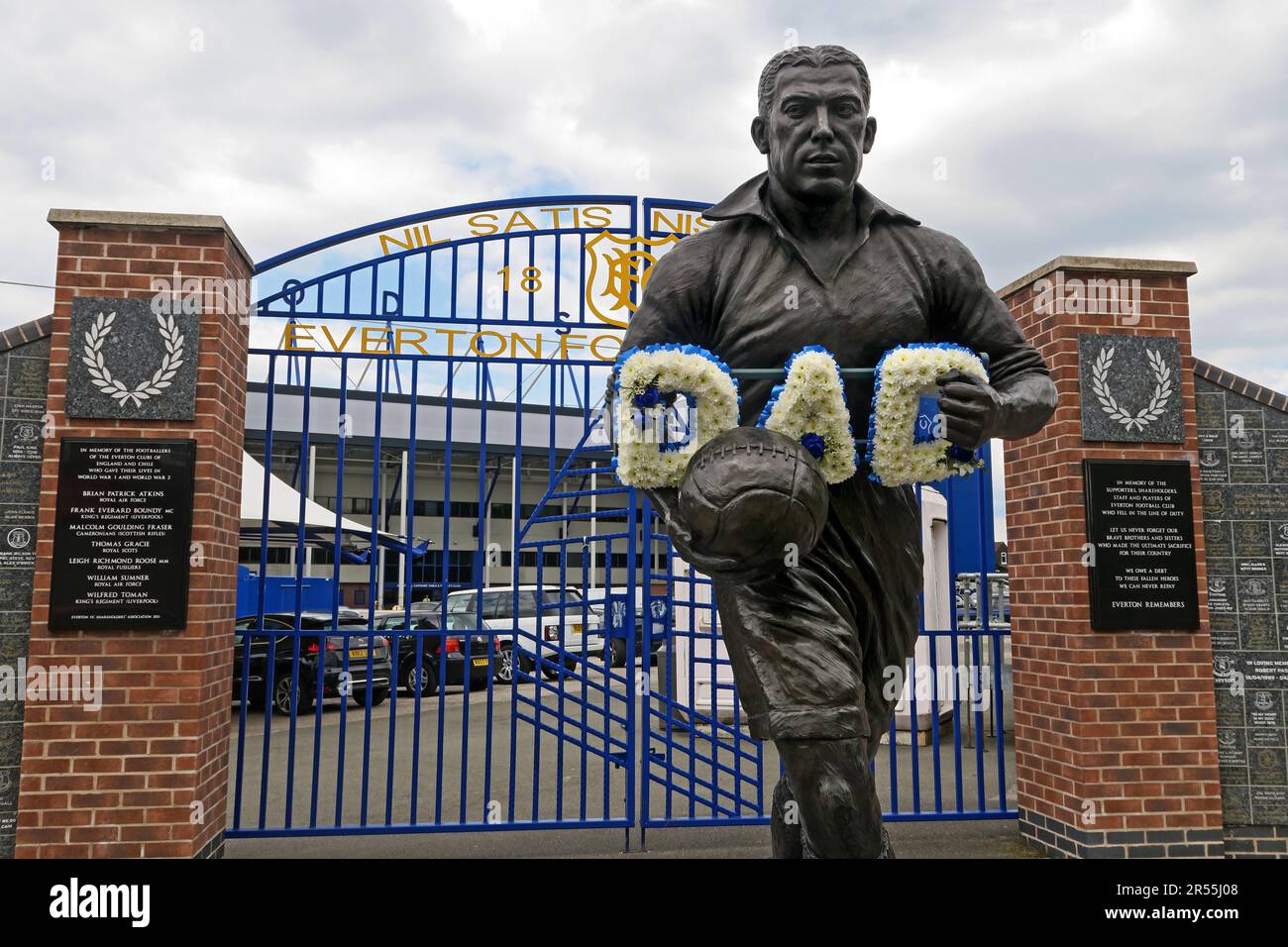 Statua Dixie Dean a EFC, Everton Football Club, Goodison Park Stadium, Goodison Rd, Liverpool , Merseyside, Inghilterra, Regno Unito, L4 4EL Foto Stock