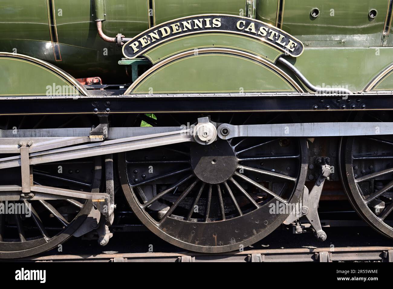 Locomotiva di classe GWR 4073 n. 4079 Castello di Pendennis al Cotswold Festival of Steam della Gloucestershire Warwickshire Steam Railway 2023. Foto Stock