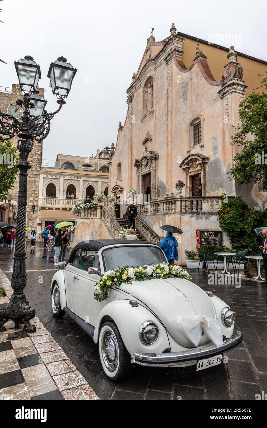 Un matrimonio siciliano a Taormina Sicilia Foto Stock