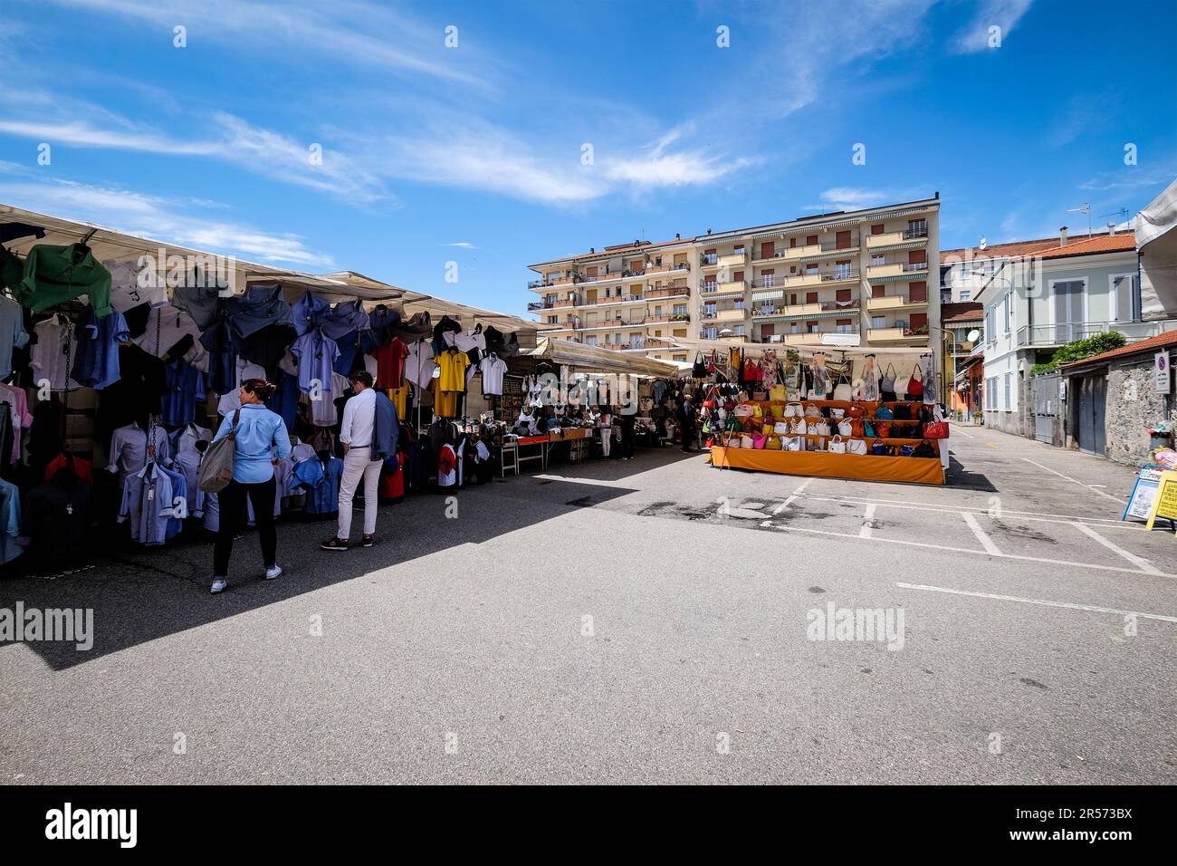 Italia. Piemonte. Intra-Verbania. mercato locale Foto Stock