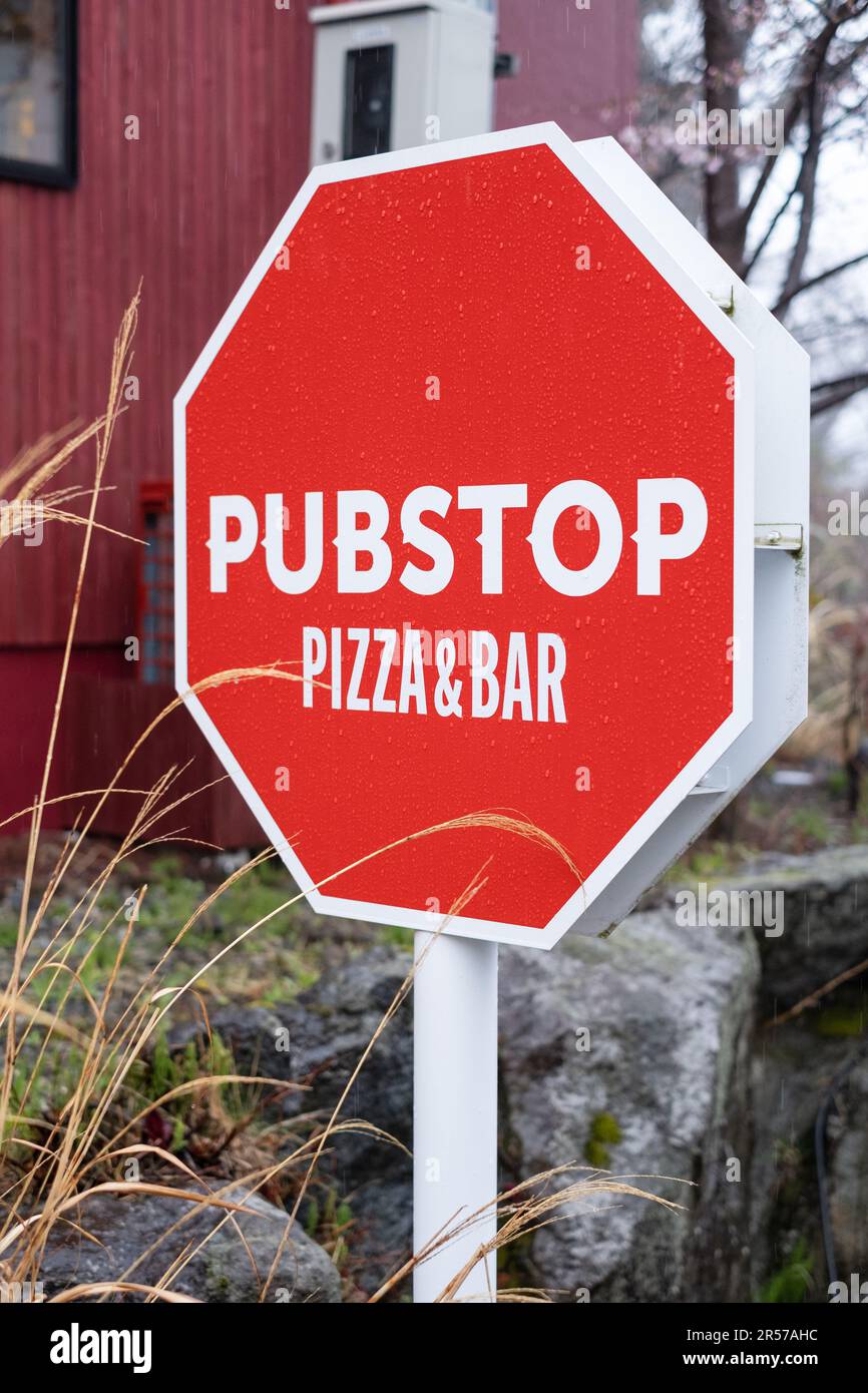 Indicazioni per 'Pubstop', bar Gora Brewery, Hakone Foto Stock